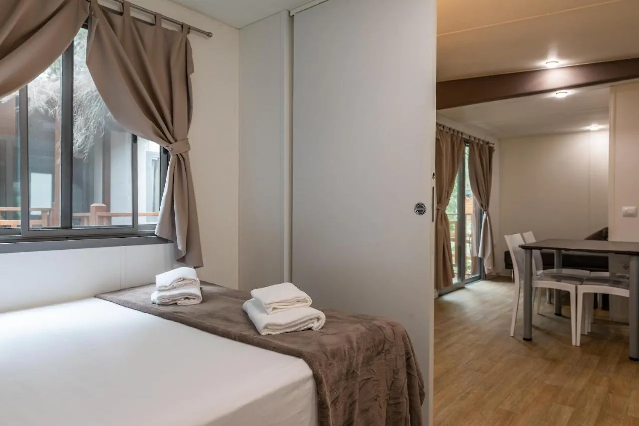 אתר קמפינג קסטליונה דלה פסקאיה Camping Village Santapomata